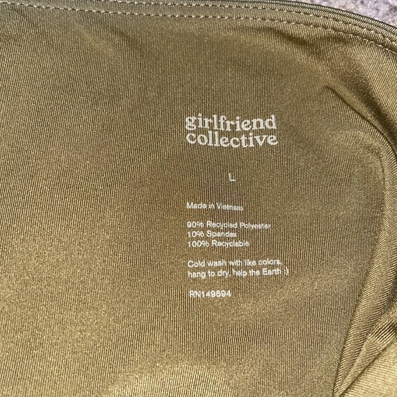 Girlfriend Collective FLOAT Ultralight 7/8 Legging Fern Olive Green Large - Picture 10 of 11